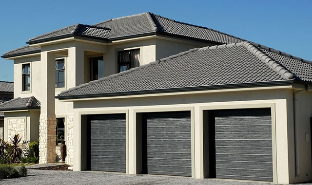Standard Single Alu Lux Sectional Door With Hardware